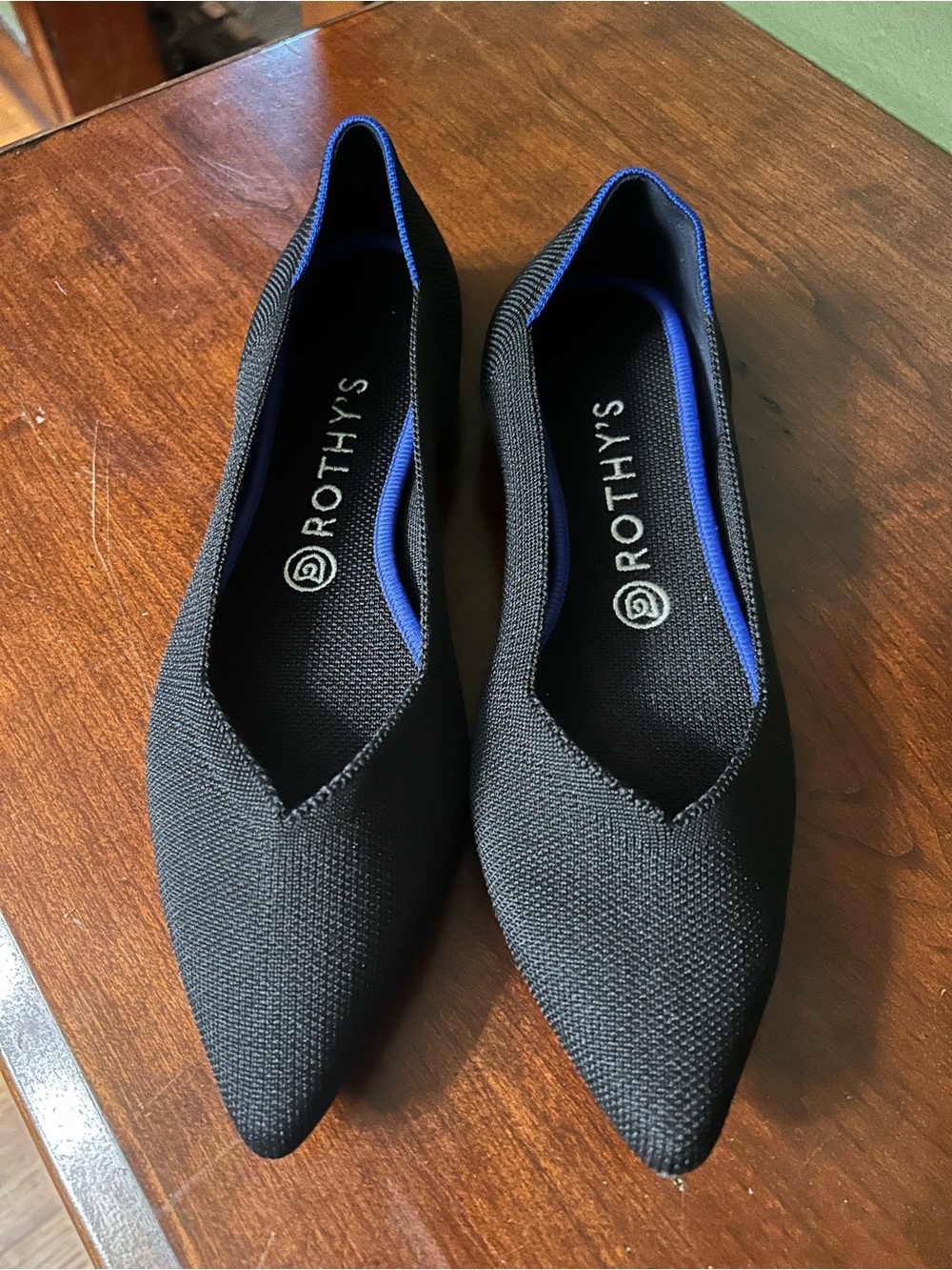 NWOT Rothy's Black The Point Women's Slip-On Pointed-Toe Flats Size 9.5 - Picture 2 of 9